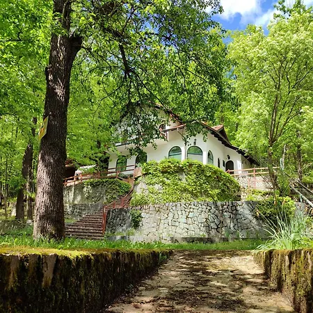 Kuca Za Odmor Lisine