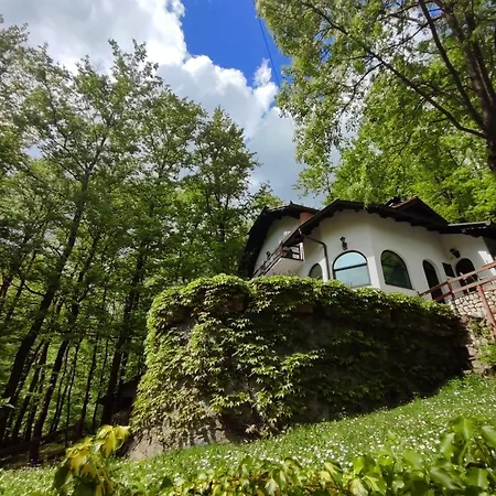 Holiday home Kuca Za Odmor Lisine *